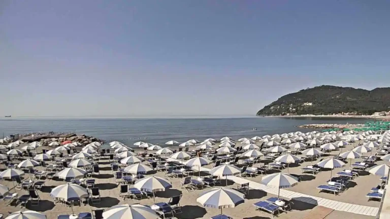 Liguria regione delle bandiere blu, ma Ameglia la perde - Ameglia, bandiera blu