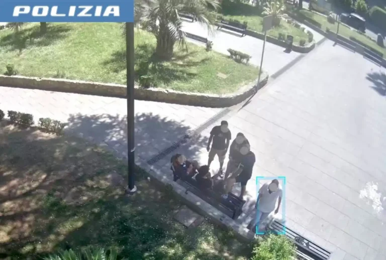 La Spezia: arrestato spacciatore di cocaina La Spezia: arrestato spacciatore di cocaina - arresto, cocaina