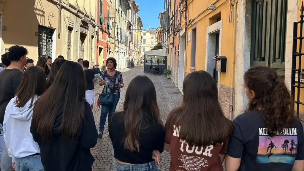 Alunni Sulle orme della Resistenza con ANPI Sarzana - anpi, Resistenza