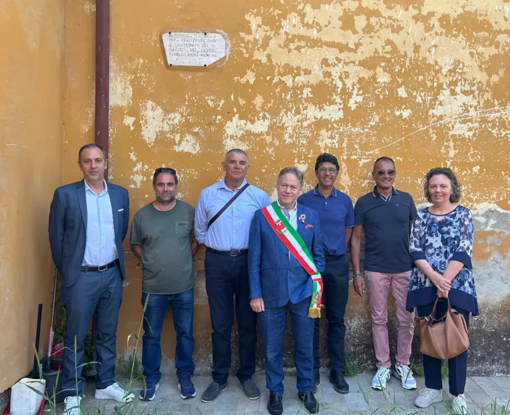 Ad Aulla una scuola abbandonata diventerà una casa per il Dopo di Noi Ad Aulla una scuola abbandonata diventerà una casa per il Dopo di Noi - Aulla, dopo di noi