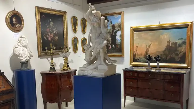 A Sarzana la Mostra Nazionale dell’Antiquariato A Sarzana la Mostra Nazionale dell'Antiquariato - antiquariato, fortezza firmafede