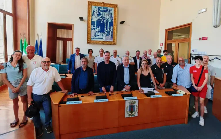 Sale l'attesa per il Palio del Golfo della Spezia, edizione n°99 - la spezia, palio del golfo