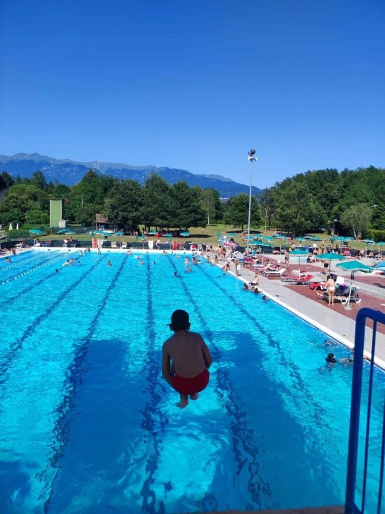 È ancora animazione ed ingressi promo alle Piscine Villasport - Adv, Estate