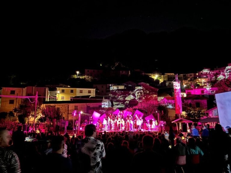 Incanto Vincanta: oltre 2000 persone per la seconda edizione del festival - Arte, commemorazione