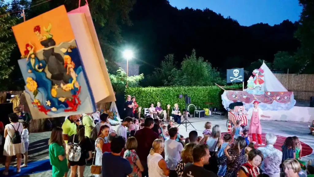 Il festival L’Isola che non c’è a Monzone è stato un successo Il festival L'Isola che non c'è a Monzone è stato un successo - isola che non c'è, monzone