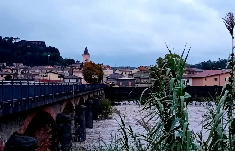 Aulluvione: rassegna di acque indisciplinate - alluvione, Arci