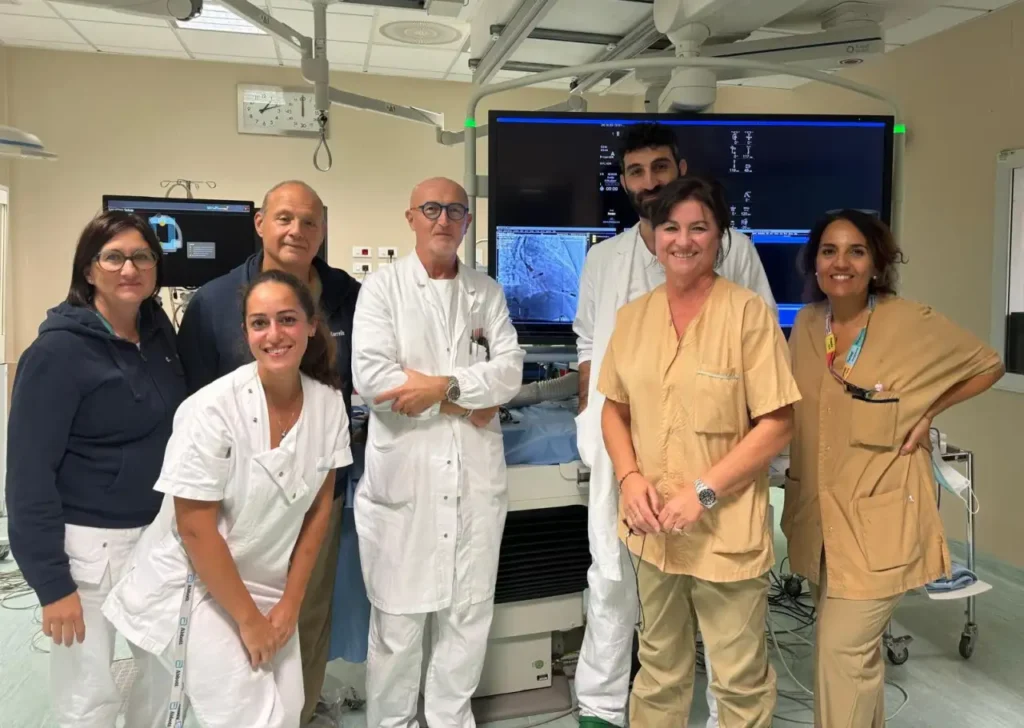 Ospedale Apuane: impiantato un pacemaker bicamerale senza fili - cardiologia, chirurgia
