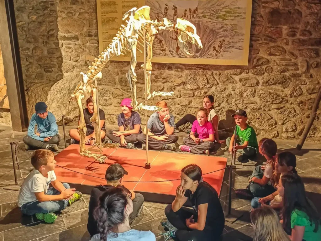 Equi Terme, “A Scuola di natura nel Parco delle Alpi Apuane” Equi Terme, “A Scuola di natura nel Parco delle Alpi Apuane” - equi terme, Fivizzano