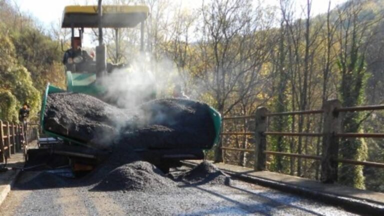 Provincia, 450mila euro per le strade di Zeri, Comano, Fivizzano e Casola - casola, comano