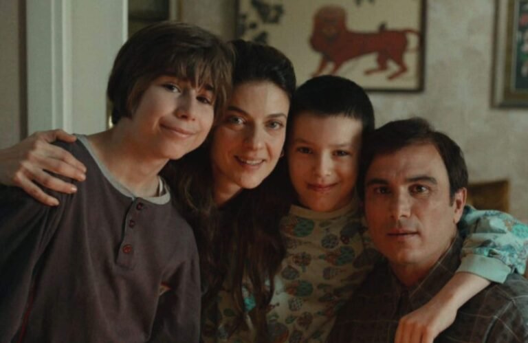 Familia, 25 novembre. Film evento contro la violenza sulle donne Familia, 25 novembre. Film evento contro la violenza sulle donne - 25 novembre, centro donna