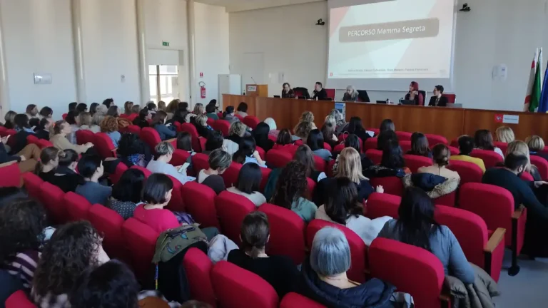 Mamma segreta: formazione per gli operatori del progetto che consente alle donne di partorire in anonimato - Toscana
