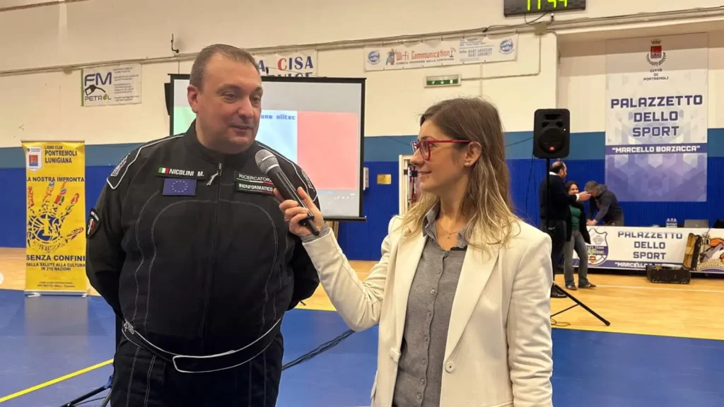 Massimiliano Nicolini: il "Tesla italiano" che incanta i piccoli comuni con la fuffa tecnologica? - AI, Fivizzano