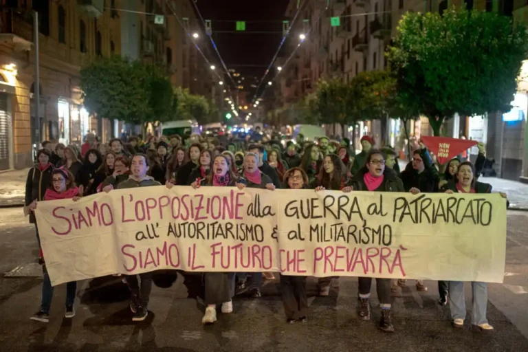 8 marzo: sciopero e corteo a Spezia - 8 marzo, la spezia