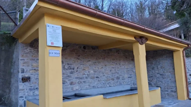 A Licciana Nardi restaurati altri tre lavatoi storici A Licciana Nardi restaurati altri tre lavatoi storici - lavatoi, Licciana