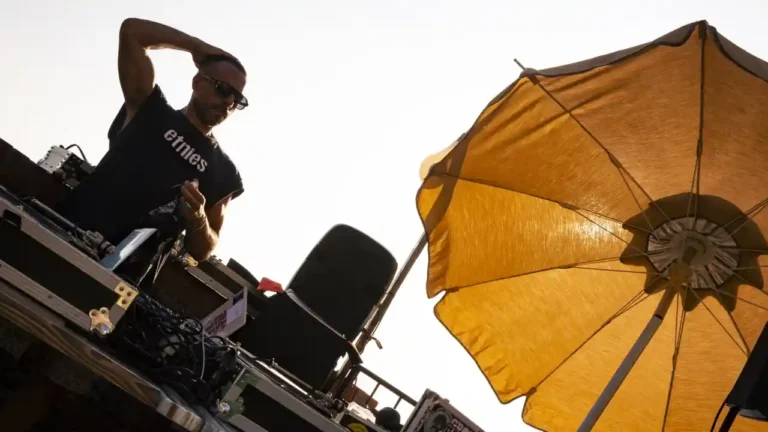 Oltre 200 persone alla prima di MÄEGASSÜ, nuovo festival delle Cinque Terre Oltre 200 persone alla prima di MÄEGASSÜ, nuovo festival delle Cinque Terre - cinque terre, festival