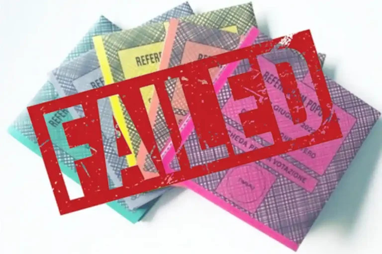 “Italiani, brutti trogloditi da divano!” "Italiani, brutti trogloditi da divano!" - editoriale, italia