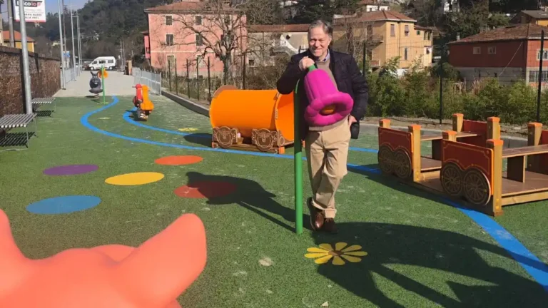 Giani inaugura la pista ciclopedonale ad Aulla Inaugurazione Pista Ciclopedonale Aulla