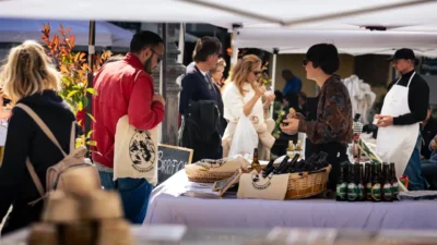 A Pontremoli “Slow Pop”, vera festa del gusto con formaggi e birra del territorio - festa, Pontremoli