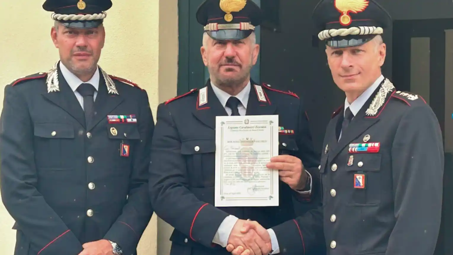 Il Maresciallo Maggiore Panzanelli va in pensione dopo 38 anni nei Carabinieri