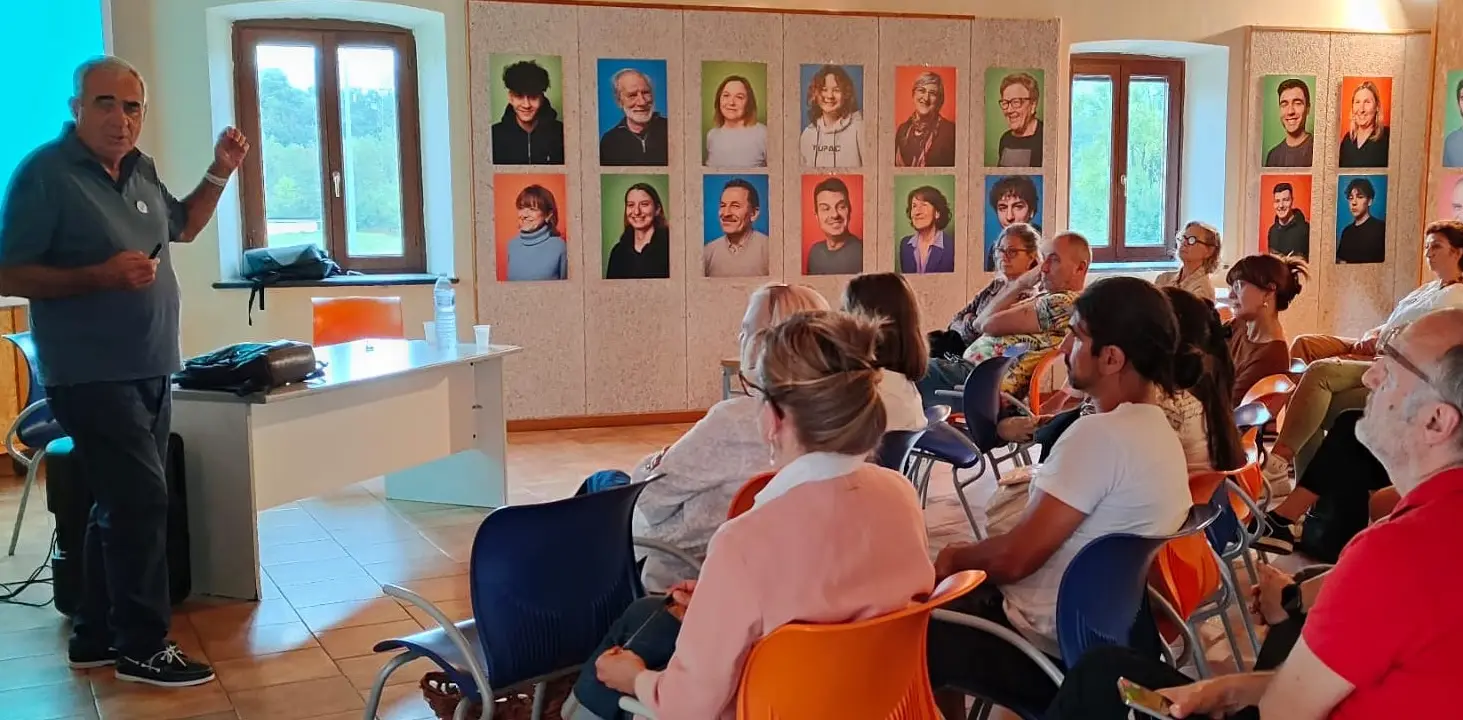 Favole a merenda al Centro Icaro è stato un successo - Centro Icaro
