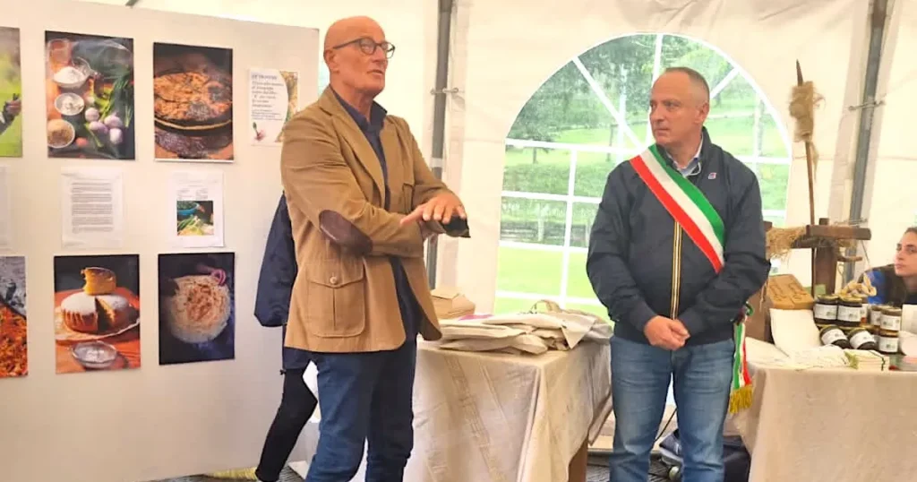 Al via le esperienze dell’Ostello La Stele, in doppia “fest” per tutto il weekend