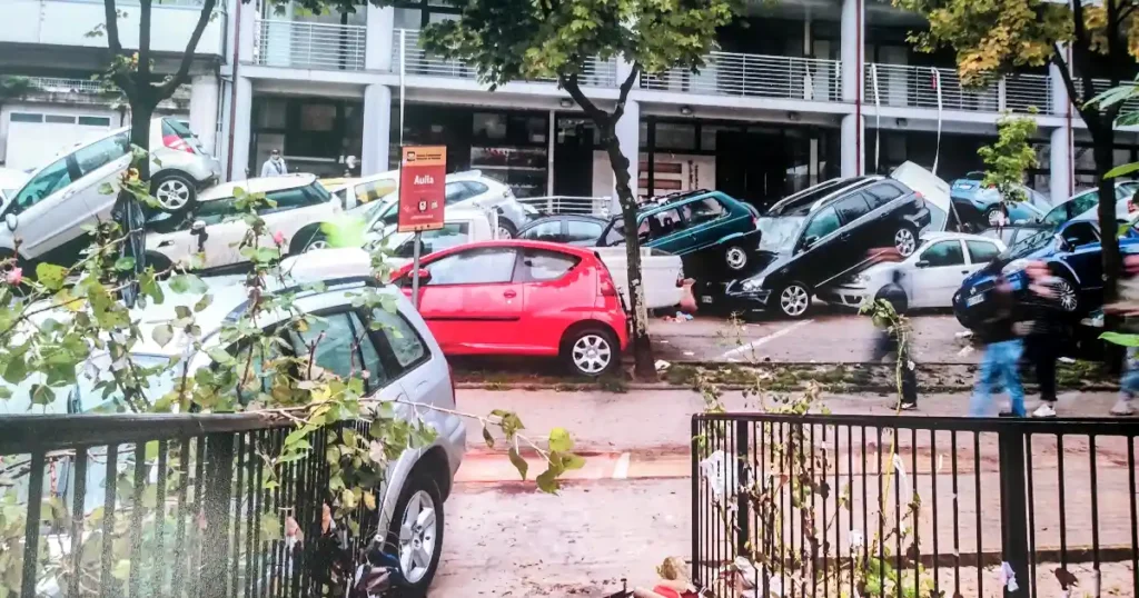 Commemorazione del 14° anniversario dell’alluvione del 25 ottobre 2011 Commemorazione del 14° anniversario dell'alluvione del 25 ottobre 2011 - alluvione, Aulla