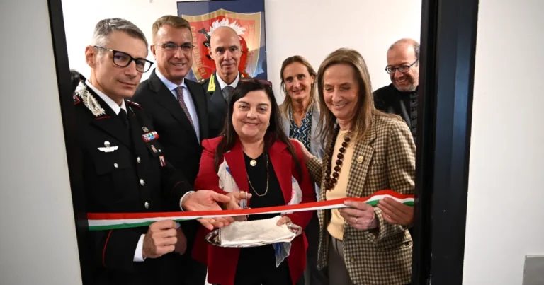 Inaugurata a Pontremoli una stanza per accogliere le vittime vulnerabili - carabinieri, Pontremoli
