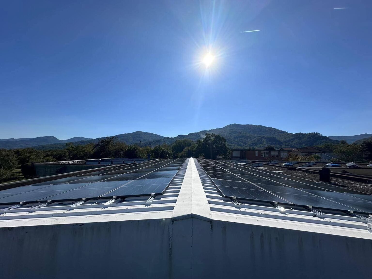 Green Community, installati pannelli fotovoltaici su quattordici edifici pubblici della Lunigiana - gren community, lunigiana