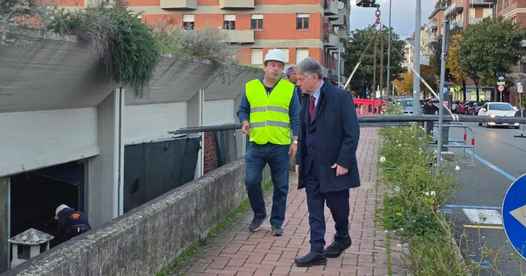 Ad Aulla prosegue la ricostruzione del salone polifunzionale Ad Aulla prosegue la ricostruzione del salone polifunzionale - Aulla, sala polifunzionale