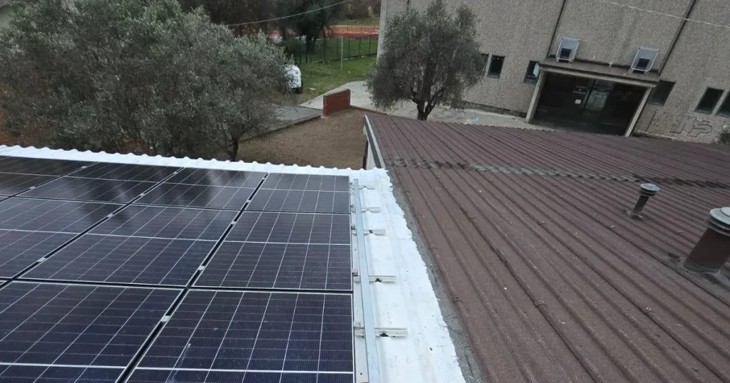 Prosegue la transizione ecologica in Lunigiana: nuovo impianto fotovoltaico alla Scuola IC Bonomi di Fosdinovo - energia, green