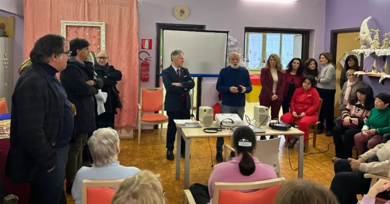 Presentato il calendario 2026 realizzato dai ragazzi del Centro di socializzazione di Quercia - calendario, centro di socializzazione