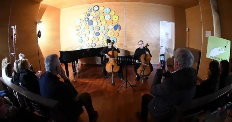 Donatori di musica: applausi per Miriam Brandi e Alexey Zhilin all’ospedale Apuane di Massa - donatori di musica, musica