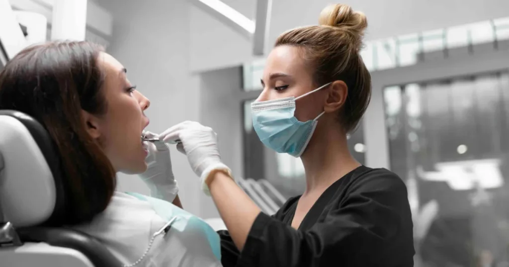 Esperto visita odontoiatrica: come orientarsi con Dolore ai Denti Esperto visita odontoiatrica: come orientarsi con Dolore ai Denti - denti, odontoiatria