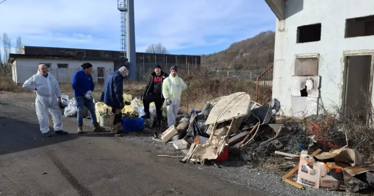 A Licciana una domenica per pulire il territorio - Licciana Nardi, pulizia