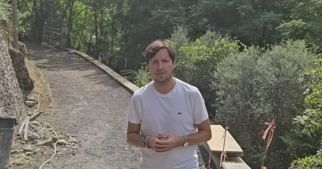 Terminata la riqualificazione  e la messa in sicurezza della strada di accesso al Castello Malaspina di Tresana e alla Chiesa di San Giorgio - Chiesa, riqualificazione