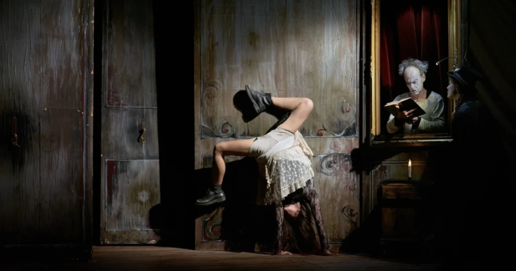 A Bigliolo arriva lo spettacolo "Interno Notte" - bigliolo, foglie