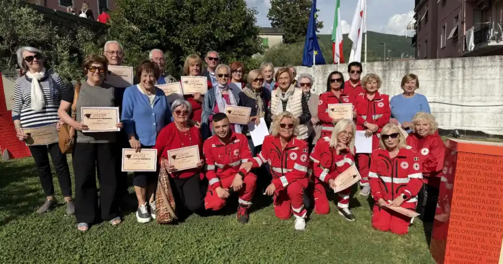 Albiano Magra, 640 visite e test nella giornata di prevenzione della Croce Rossa - albiano, attestati