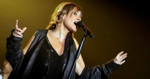 Irene Grandi fa tappa a Carrara con il suo tour Fiera di me - carrara, fiera di me
