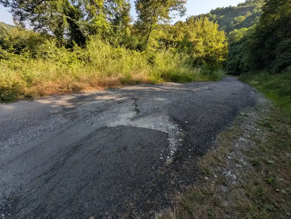 Fivizzano: tra riqualificazione urbana e totale dimenticanza - bardine di cecina, Fivizzano
