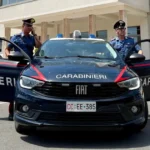 Carabinieri in servizio a Santo Stefano di Magra, pattuglia in strada