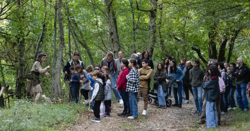 Prenotazioni aperte per il festival Verdi Parole a Bagnone La Stele di Treschietto, sede degli appuntamenti dedicati a libri, lettura e natura nel festival